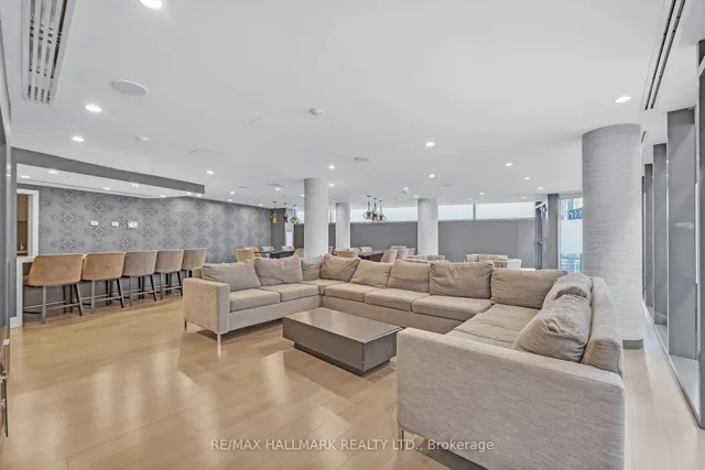 Additional image 24 of 169 Fort York Blvd Unit 913