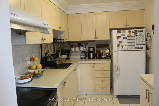 Additional image 11 of 50 Bridletowne Circ