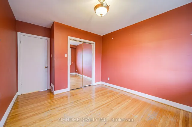 Additional image 25 of 12 Sorrel Crt