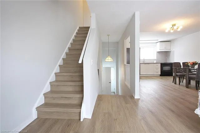 Additional image 7 of 51 Caroga Crt Unit 9