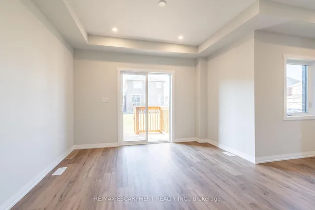 Additional image 14 of 239 Lormont Blvd