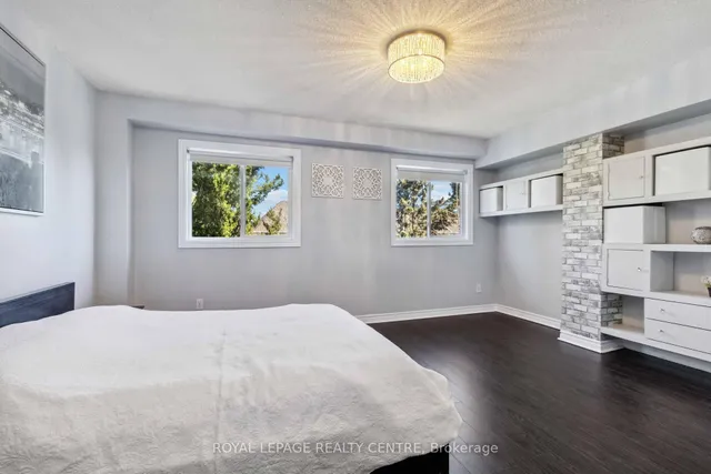 Additional image 15 of 455 Apache Crt Unit 106