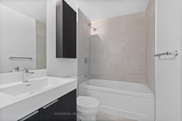 Additional image 19 of 3100 Keele St Unit 508