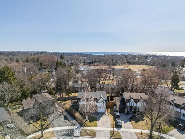 Additional image 45 of 126 Beaverbrook Crt