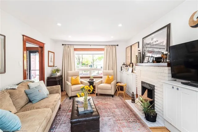 Additional image 7 of 18 Cliff Ave