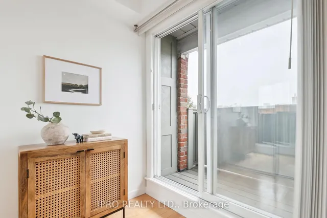 Additional image 19 of 912D Logan Ave