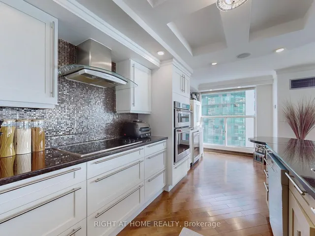 Additional image 14 of 77 Harbour Sq Unit 3408