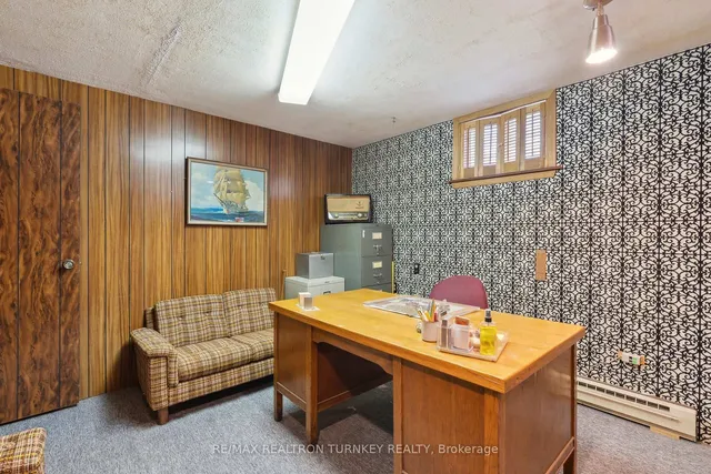 Additional image 19 of 8 Francine Dr