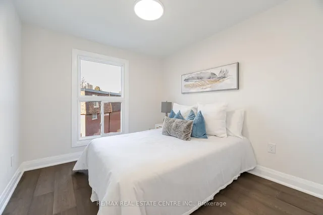 Additional image 34 of 103 HuntingDale Blvd