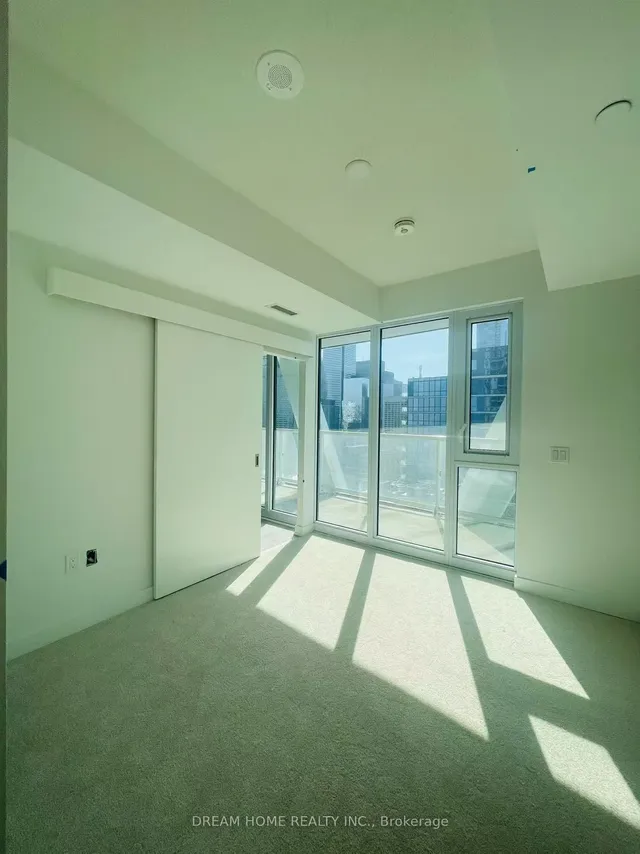 Additional image 8 of 230 Simcoe St Unit 2017