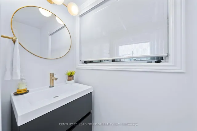 Additional image 13 of 32 Mortimer Ave