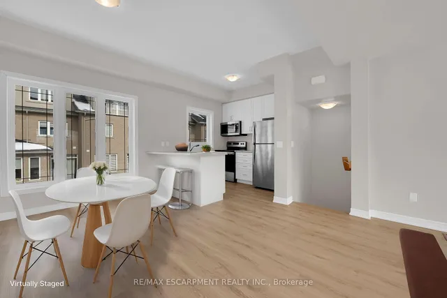 Additional image 15 of 19 Picardy Dr Unit 6