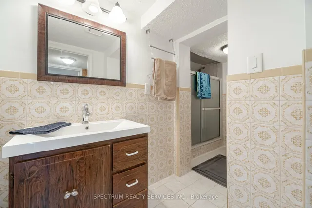 Additional image 39 of 26 Jubilee Cres
