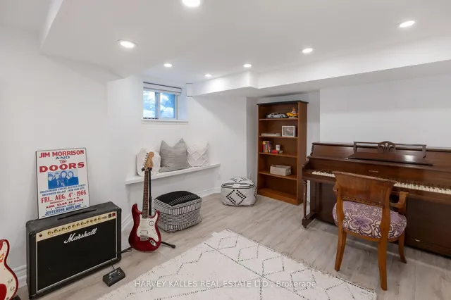 Additional image 35 of 296 Glen Rd