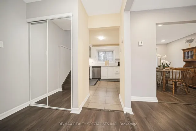 Additional image 7 of 26 Hercules Crt