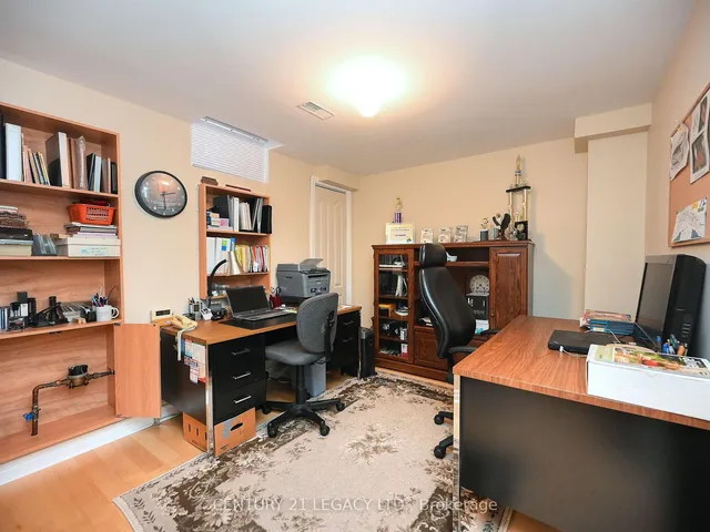 Additional image 44 of 32 Bluewater Cres