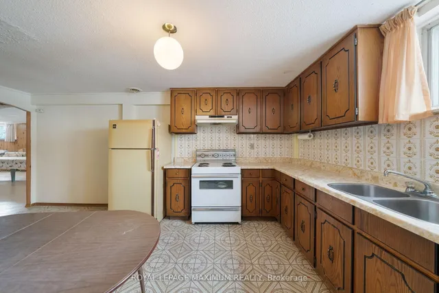 Additional image 33 of 28 Madron Cres