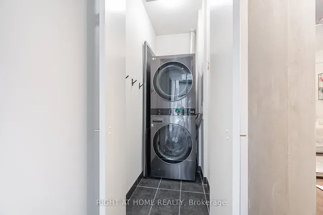 Additional image 33 of 650 King St Unit 106