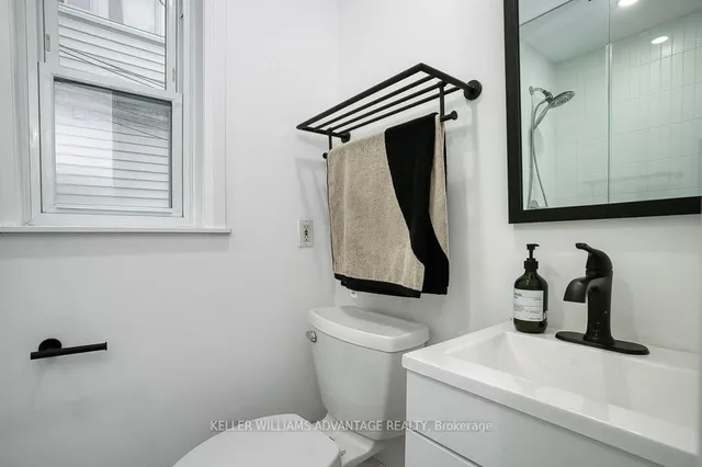 Additional image 14 of 1224 Lansdowne Ave