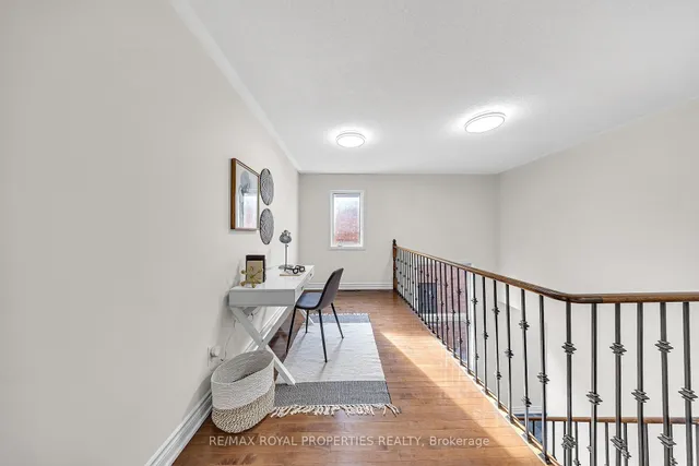 Additional image 5 of 19 Grosbeak Cres