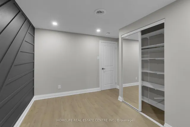 Additional image 21 of 11 Jason Sq