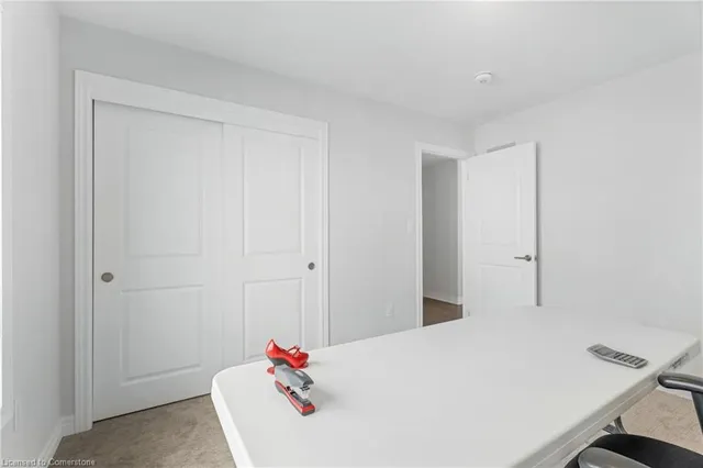 Additional image 29 of 127 Starfire Cres