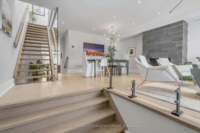 Additional image 5 of 212b Queens Ave