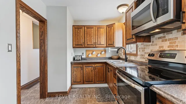 Additional image 15 of 409 East 36th St