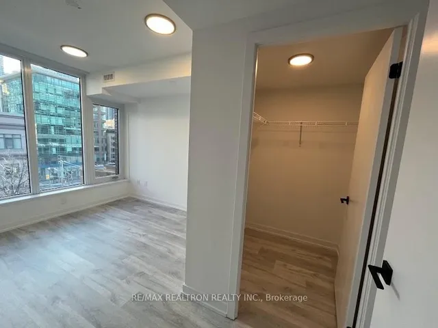 Additional image 16 of 2 Augusta Ave Unit 604