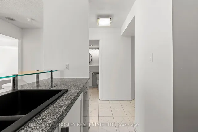Additional image 19 of 388 Bloor St Unit 802