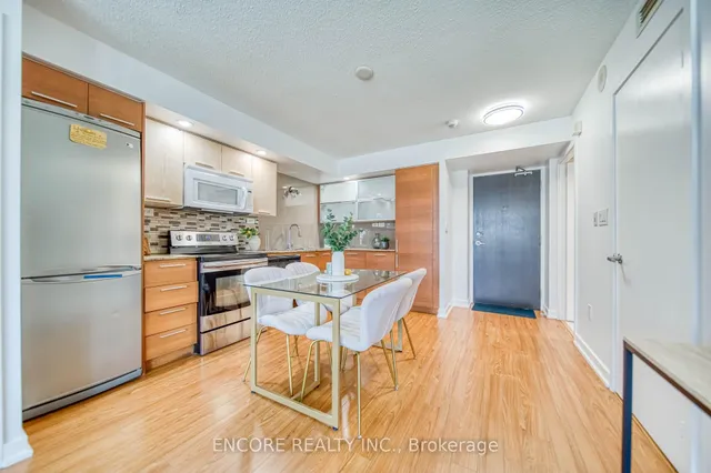 Additional image 21 of 25 Capreol Crt Unit 706