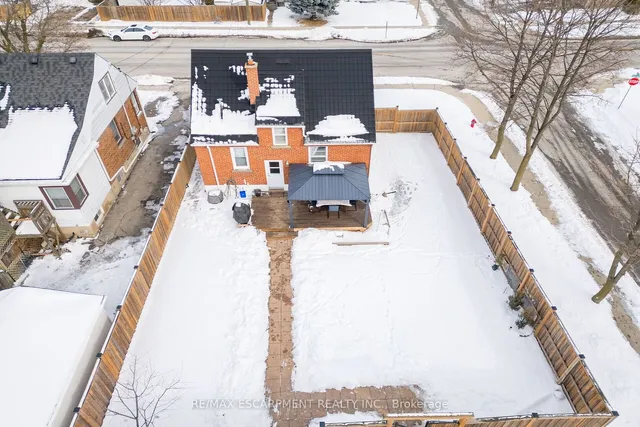 Additional image 19 of 410 Crockett St