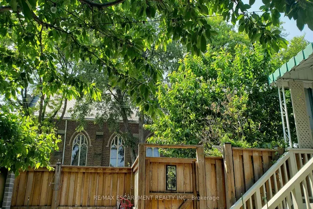 Additional image 42 of 444 Maple Ave