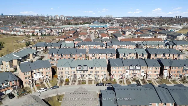 Additional image 34 of 30 Belanger Cres
