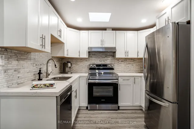 Additional image 10 of 21 Chatham St