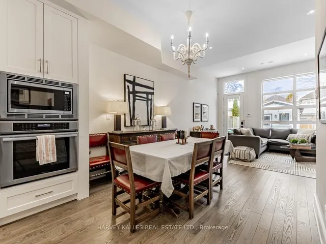 Additional image 5 of 74 Woburn Ave