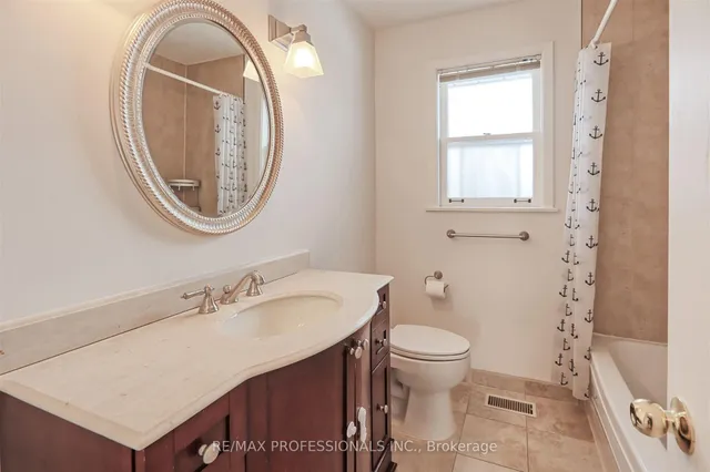 Additional image 18 of 17 Guernsey Dr