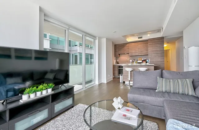 Additional image 14 of 200 Bloor St Unit 1601