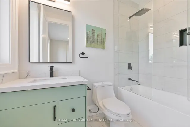 Additional image 31 of 84 Westbourne Ave