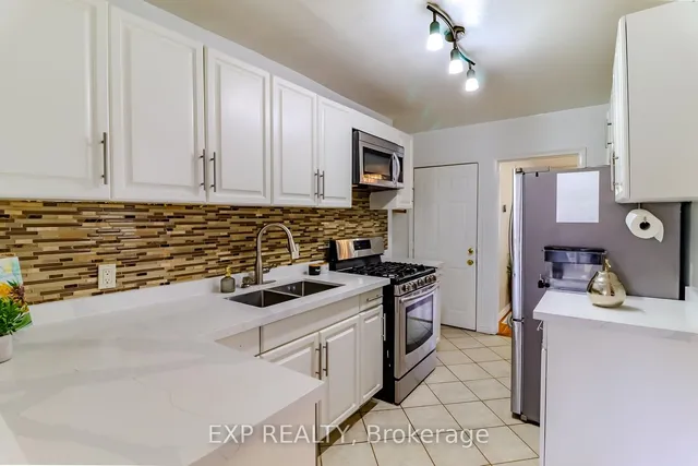 Additional image 5 of 40 Corby Cres