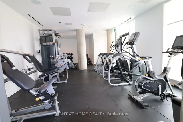 Additional image 33 of 3100 Keele St Unit 612