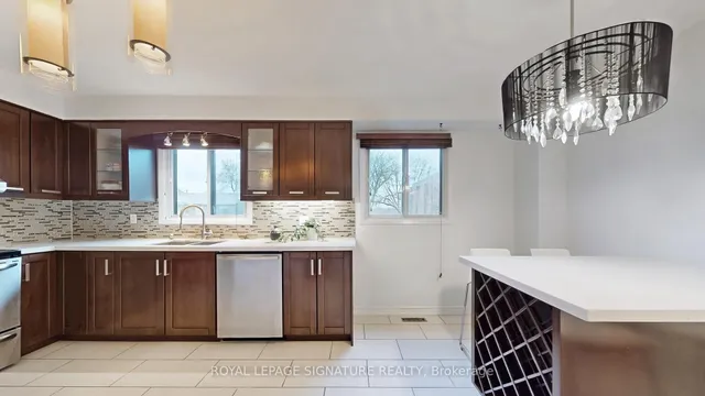 Additional image 16 of 73 Spire Hillway N/A