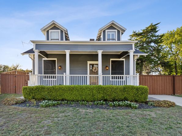 715 S Barnett Ave, Dallas, TX 75211