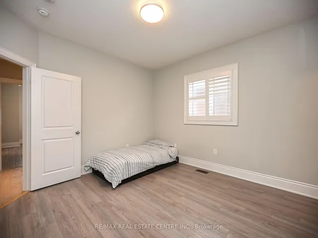 Additional image 19 of 171 Belmore Crt