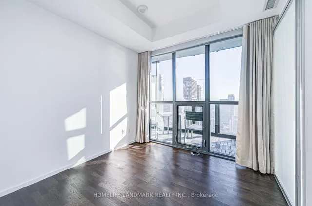 Additional image 17 of 101 Charles St Unit 3701