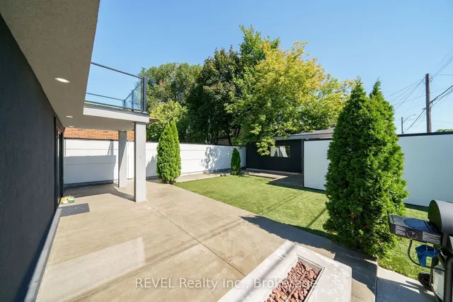 Additional image 28 of 56 FREDERICK Ave