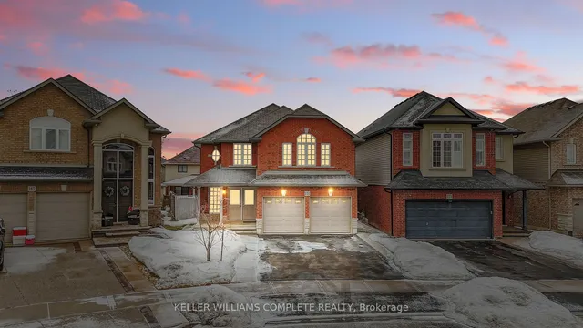 171 PELECH Cres
