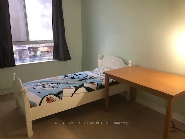 Additional image 10 of 711 Bay St Unit 912