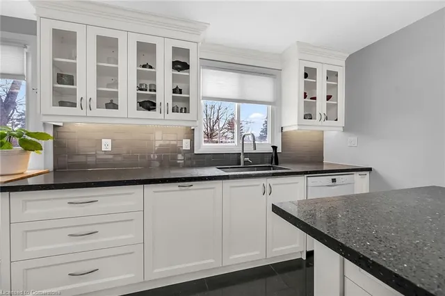 Additional image 12 of 5372 Spruce Ave