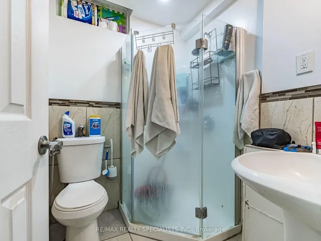 Additional image 32 of 73 Zia Dodda Cres